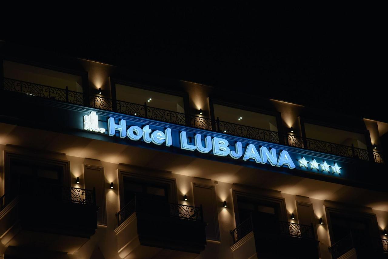 Hotel Lubjana ดูร์เรส ภายนอก รูปภาพ
